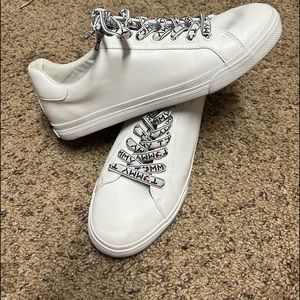 Tommy Hilfiger size 10 white sneakers
